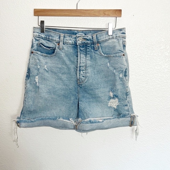 Old Navy Ski Hi Extra High Rise Button Fly Light Wash Distressed Cuffed Shorts - Picture 1 of 8